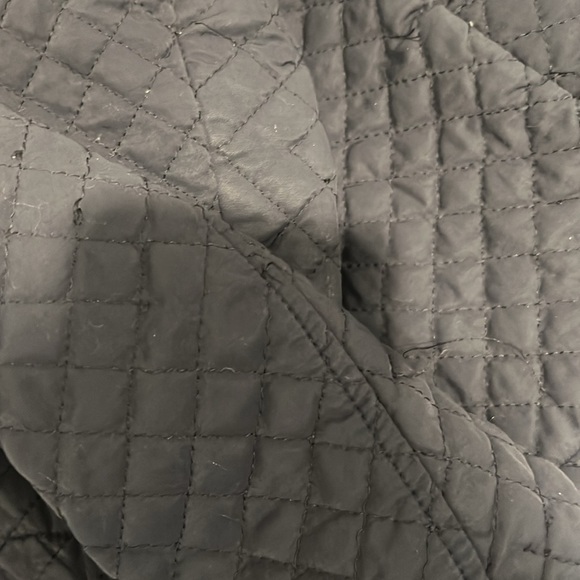 It's a nice coat! - Picture 4 of 5